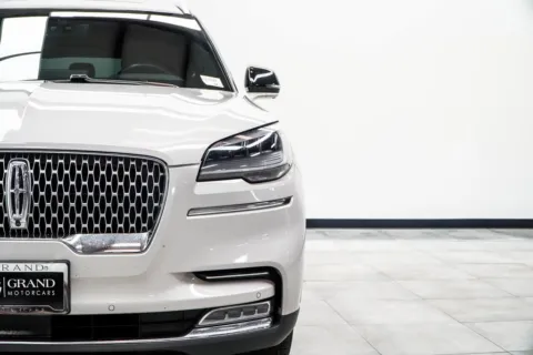 More photos of 2020 Lincoln Aviator Reserve at Grand Motorcars Marietta, GA