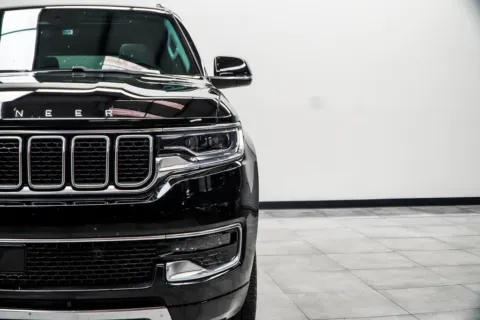 More photos of 2023 Jeep Wagoneer Series III at Grand Motorcars Marietta, GA