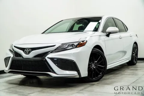 White 2023 Toyota Camry XSE for sale in Marietta, GA