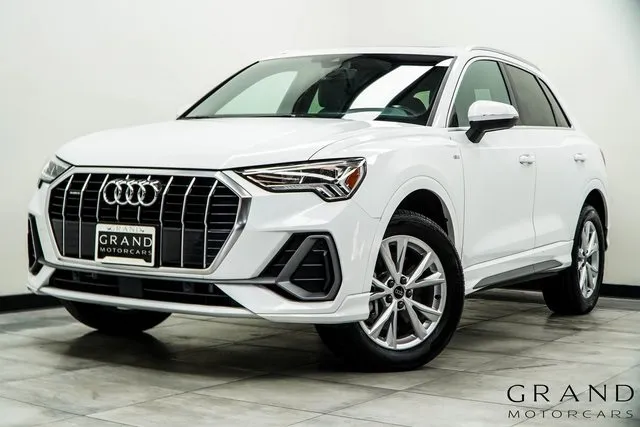 White 2024 Audi Q3 Premium for sale in Marietta, GA