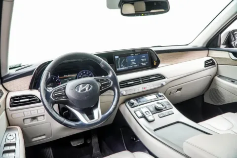 More photos of 2021 Hyundai Palisade SEL at Grand Motorcars Marietta, GA