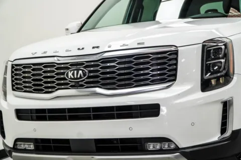 Photos of 2020 Kia Telluride SX for sale in Marietta, GA at Grand Motorcars Marietta