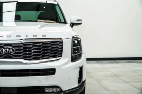 More photos of 2020 Kia Telluride SX at Grand Motorcars Marietta, GA