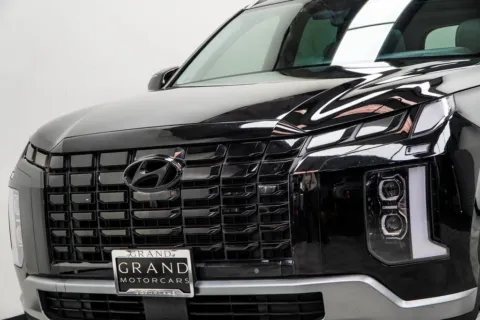 Photos of 2024 Hyundai Palisade Limited for sale in Marietta, GA at Grand Motorcars Marietta