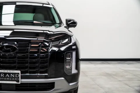 More photos of 2024 Hyundai Palisade Limited at Grand Motorcars Marietta, GA