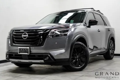 Gray 2022 Nissan Pathfinder SL for sale in Marietta, GA