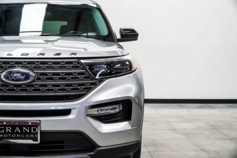 More photos of 2022 Ford Explorer XLT at Grand Motorcars Marietta, GA