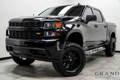 Black 2019 Chevrolet Silverado 1500 Custom for sale in Marietta, GA