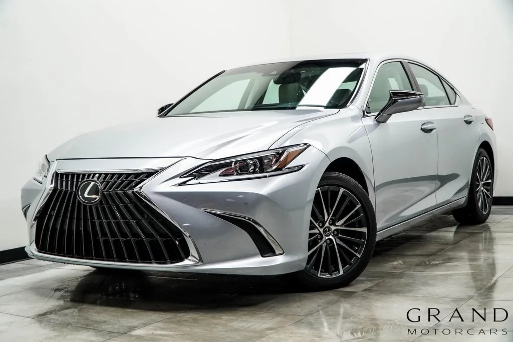 Silver 2024 Lexus ES 350 for sale in Marietta, GA
