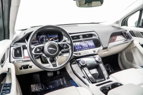 More photos of 2020 Jaguar I-PACE SE at Grand Motorcars Marietta, GA