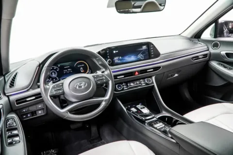 More photos of 2022 Hyundai Sonata Limited at Grand Motorcars Marietta, GA