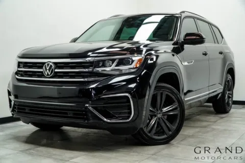 Black 2022 Volkswagen Atlas 3.6L V6 SEL R-Line for sale in Marietta, GA