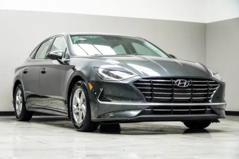 More photos of 2023 Hyundai Sonata SE at Grand Motorcars Kennesaw, GA