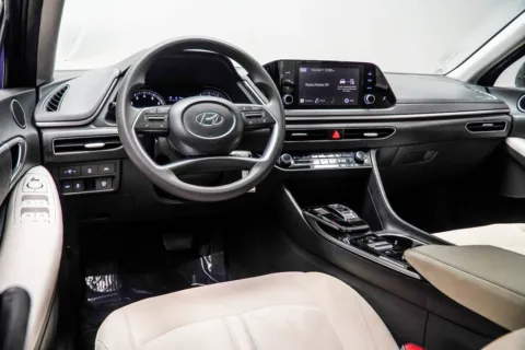 More photos of 2023 Hyundai Sonata SE at Grand Motorcars Kennesaw, GA