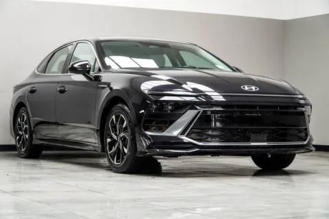 More photos of 2024 Hyundai Sonata SEL at Grand Motorcars Kennesaw, GA