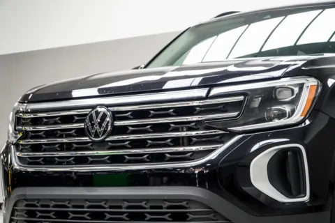 Photos of 2024 Volkswagen Atlas 2.0T SE w/Technology for sale in Kennesaw, GA at Grand Motorcars Kennesaw