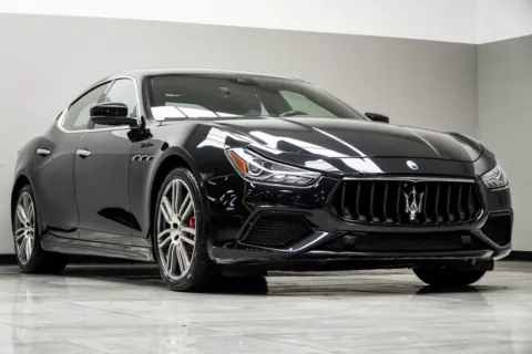 More photos of 2022 Maserati Ghibli Modena at Grand Motorcars Kennesaw, GA