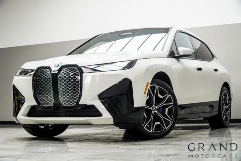 White 2022 BMW iX xDrive50 for sale in Kennesaw, GA