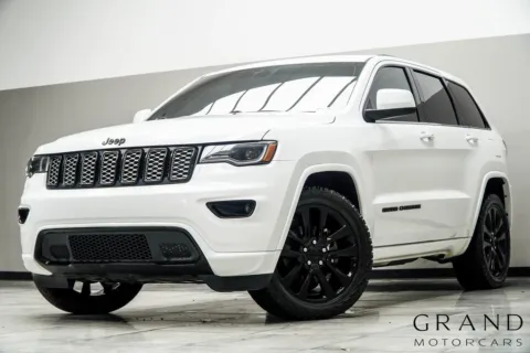 White 2019 Jeep Grand Cherokee Altitude for sale in Kennesaw, GA