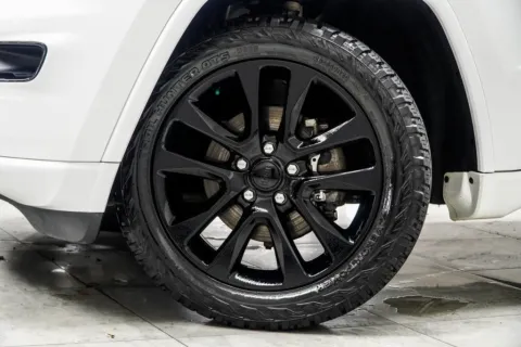 Another view of 2019 Jeep Grand Cherokee Altitude for sale in Kennesaw, GA at Grand Motorcars Kennesaw