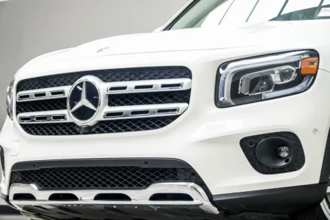Photos of 2020 Mercedes-Benz GLB 250 for sale in Kennesaw, GA at Grand Motorcars Kennesaw