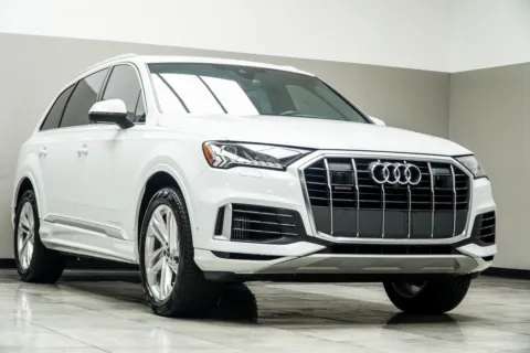 More photos of 2023 Audi Q7 55 Premium at Grand Motorcars Kennesaw, GA