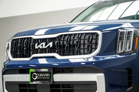Photos of 2024 Kia Telluride EX for sale in Kennesaw, GA at Grand Motorcars Kennesaw