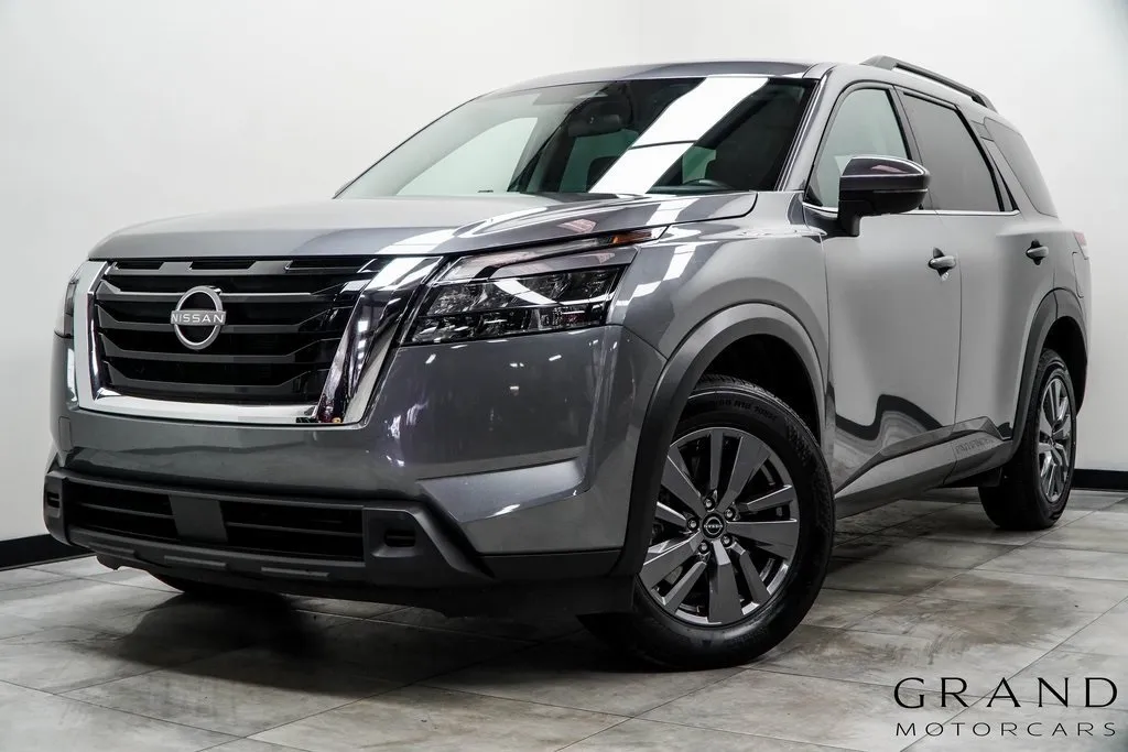 Gray 2025 Nissan Pathfinder SV for sale in Kennesaw, GA