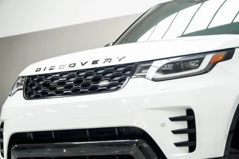 Photos of 2024 Land Rover Discovery Dynamic SE for sale in Kennesaw, GA at Grand Motorcars Kennesaw
