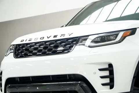 Photos of 2024 Land Rover Discovery Dynamic SE for sale in Kennesaw, GA at Grand Motorcars Kennesaw