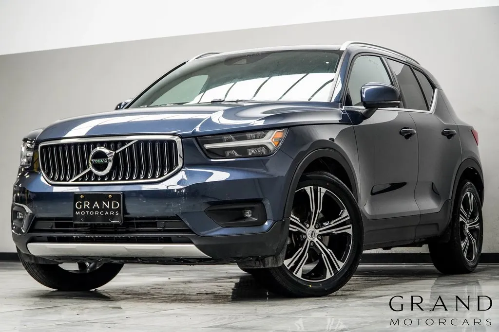 Blue 2021 Volvo XC40 T5 Inscription for sale in Kennesaw, GA