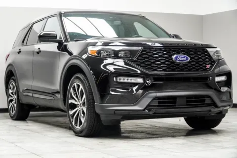 More photos of 2022 Ford Explorer ST at Grand Motorcars Kennesaw, GA