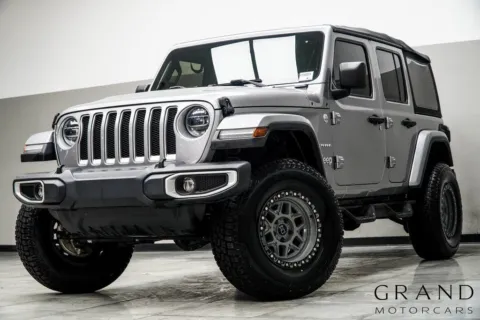 Silver 2019 Jeep Wrangler Unlimited Sahara for sale in Kennesaw, GA