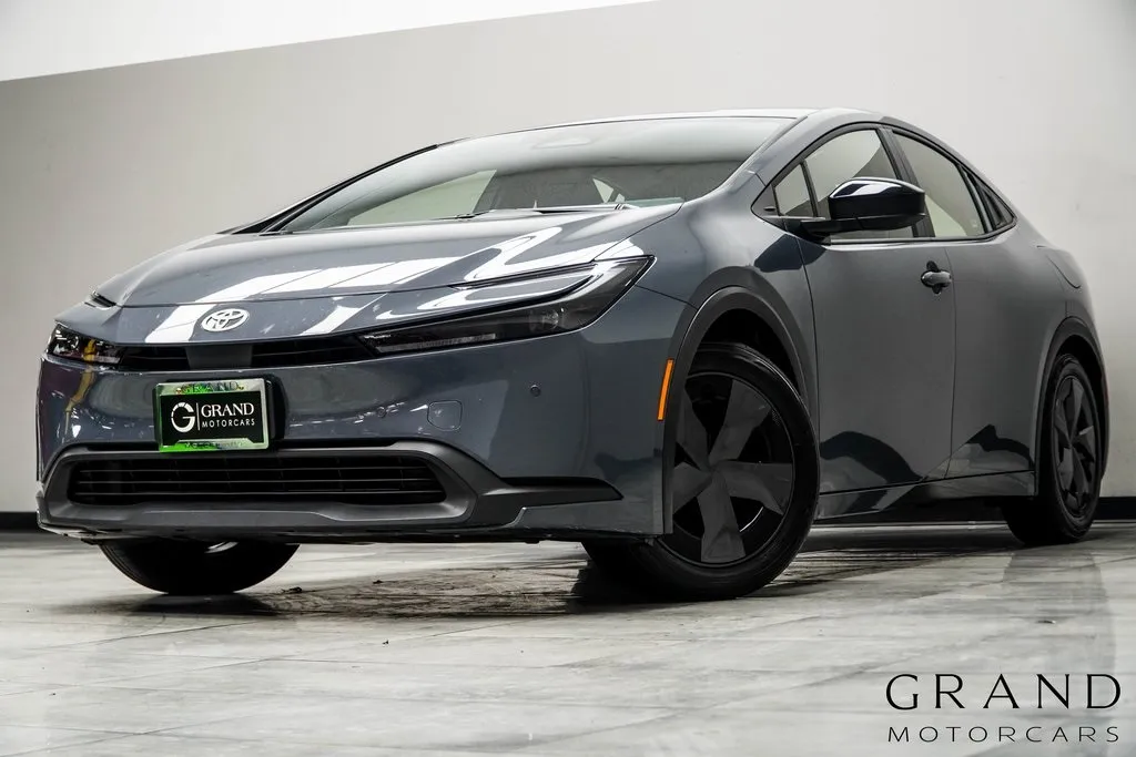 Black 2025 Toyota Prius LE for sale in Kennesaw, GA