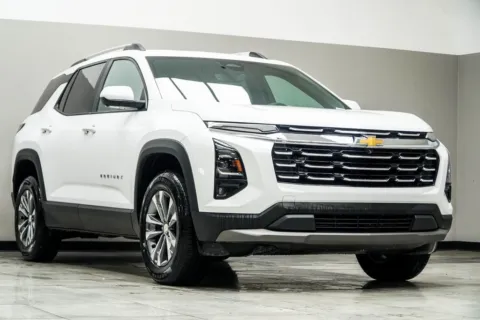 More photos of 2025 Chevrolet Equinox LT at Grand Motorcars Kennesaw, GA