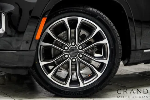 Another view of 2022 Jeep Grand Wagoneer Series III for sale in Kennesaw, GA at Grand Motorcars Kennesaw