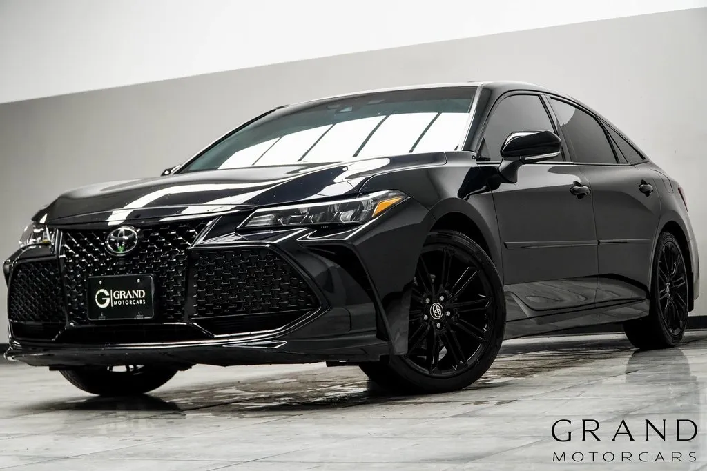 Black 2021 Toyota Avalon XSE for sale in Kennesaw, GA