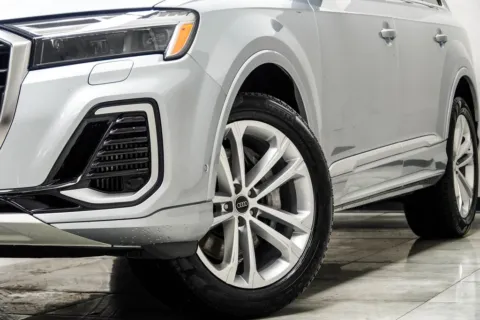 Another view of 2025 Audi Q7 55 Premium Plus for sale in Kennesaw, GA at Grand Motorcars Kennesaw