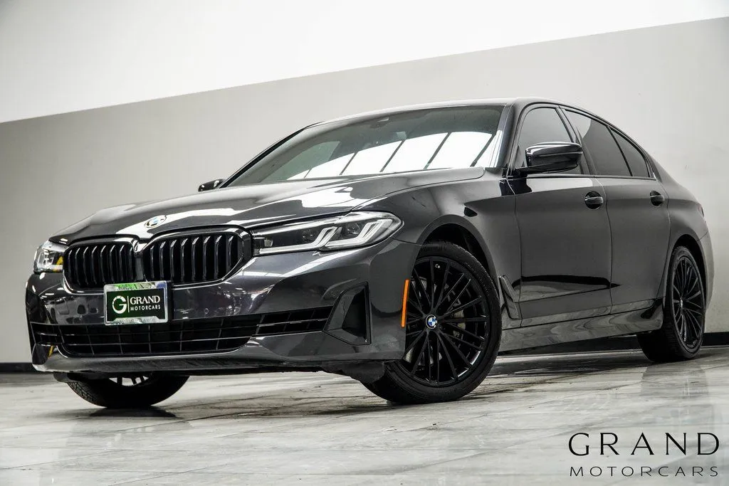 Gray 2023 BMW 5 Series 540i xDrive for sale in Kennesaw, GA