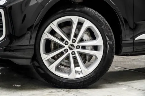 Another view of 2025 Audi Q7 55 Premium Plus for sale in Kennesaw, GA at Grand Motorcars Kennesaw