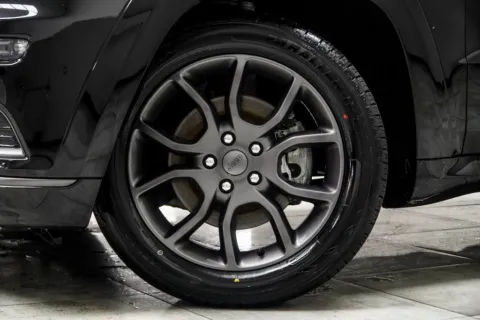 Another view of 2020 Jeep Grand Cherokee High Altitude for sale in Kennesaw, GA at Grand Motorcars Kennesaw