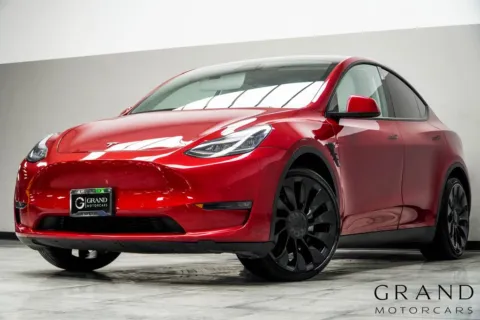 Red 2021 Tesla Model Y Long Range for sale in Kennesaw, GA