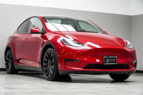 More photos of 2021 Tesla Model Y Long Range at Grand Motorcars Kennesaw, GA