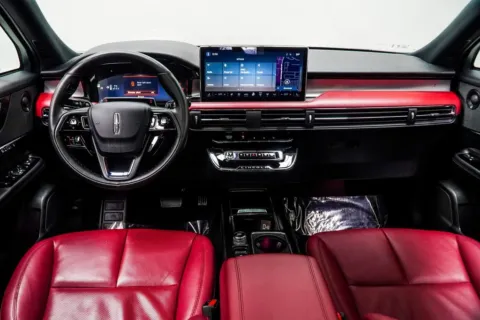 More photos of 2025 Lincoln Corsair Reserve at Grand Motorcars Kennesaw, GA