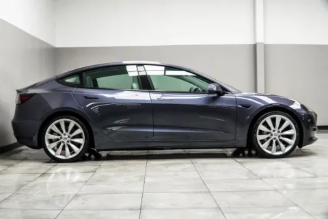 More photos of 2021 Tesla Model 3 Standard Range Plus at Grand Motorcars Kennesaw, GA