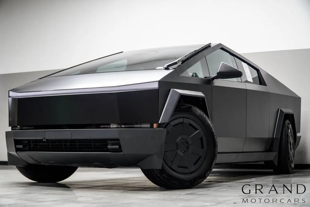 Unknown 2025 Tesla Cybertruck for sale in Kennesaw, GA