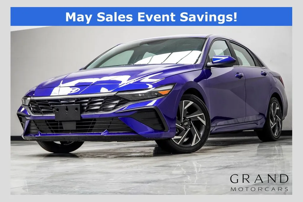 Blue 2024 Hyundai Elantra SEL for sale in Kennesaw, GA