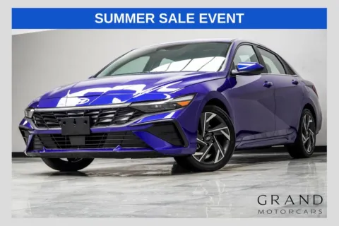 Blue 2024 Hyundai Elantra SEL for sale in Kennesaw, GA