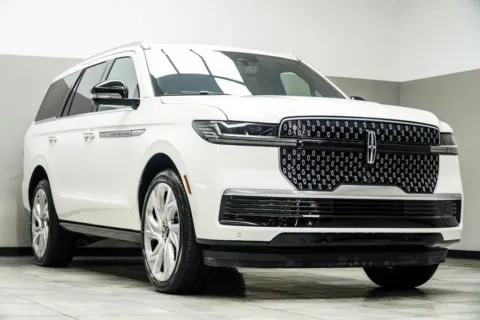 More photos of 2025 Lincoln Navigator Reserve at Grand Motorcars Kennesaw, GA