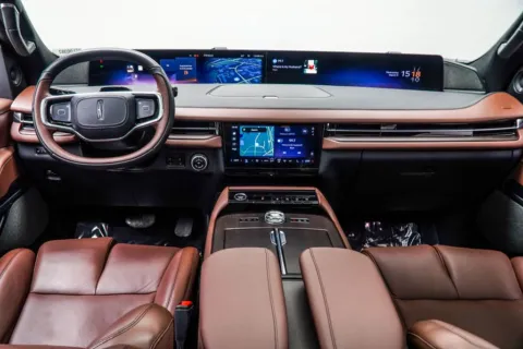 More photos of 2025 Lincoln Navigator Reserve at Grand Motorcars Kennesaw, GA